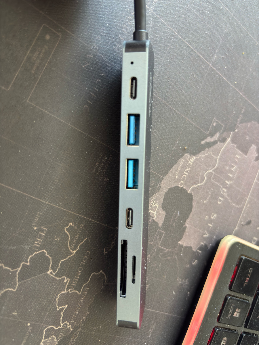 USB-C Docking Station with HDMI 4K PowerDelivery Gray (UC2601)