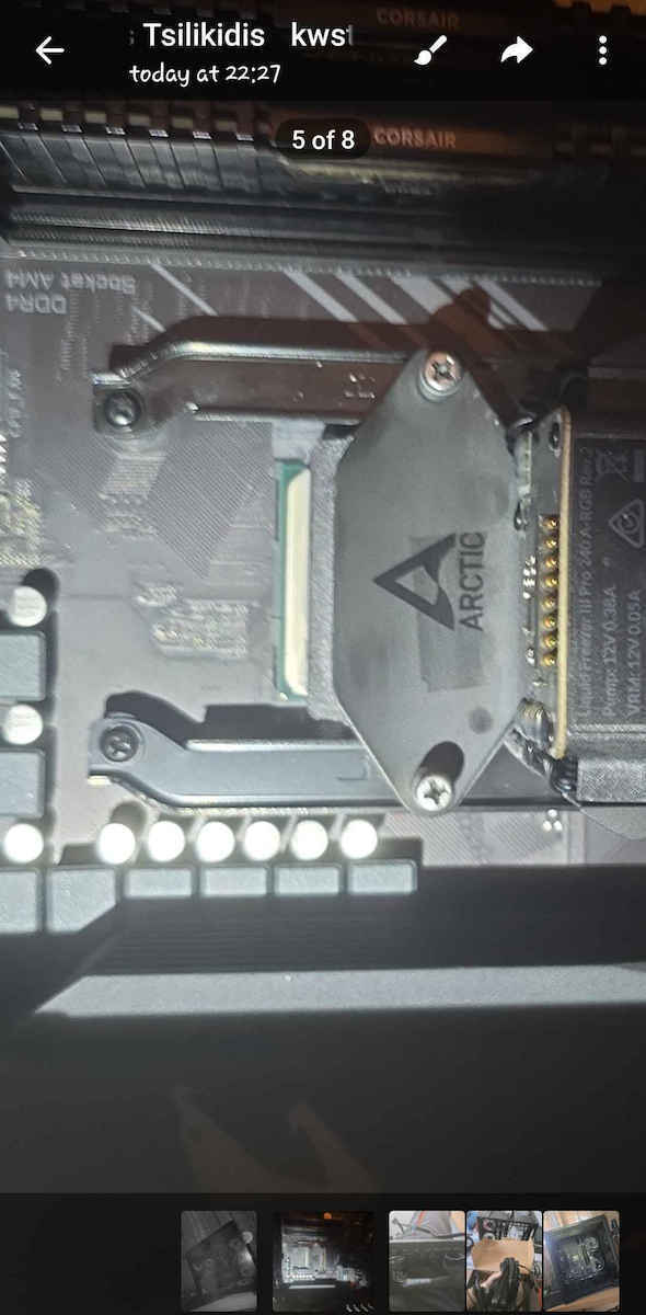 Arctic Freezer III Pro 240 Охлаждане AIO CPU с 2 Вентилатора 120mm
