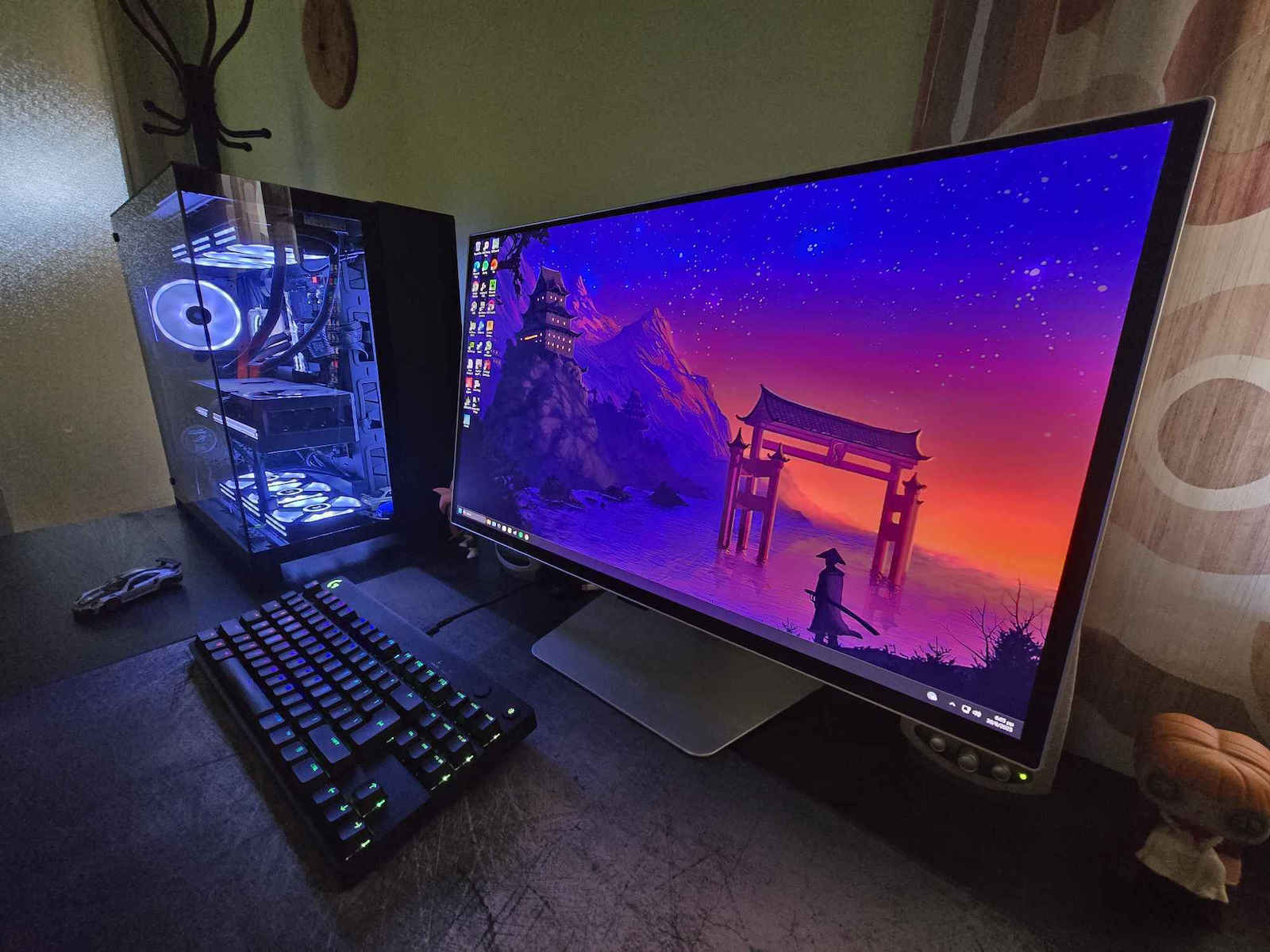 Samsung Odyssey G6 G60SD QD-OLED HDR Monitor 27" QHD 2560x1440 360Hz με Χρόνο Απόκρισης 0.03ms GTG Ασημί