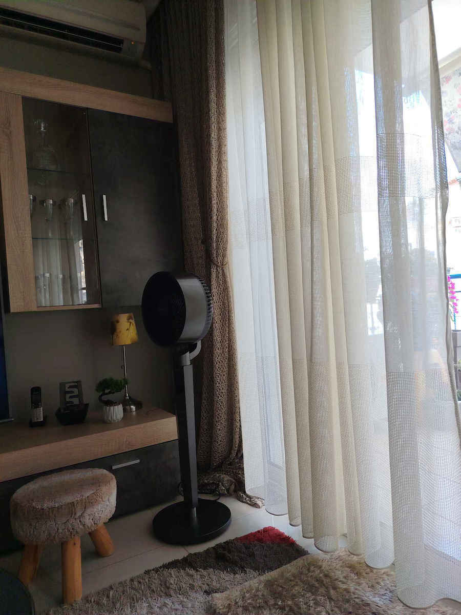 Rohnson Pedestal Fan 40W 23cm Diameter With Remote Control Black