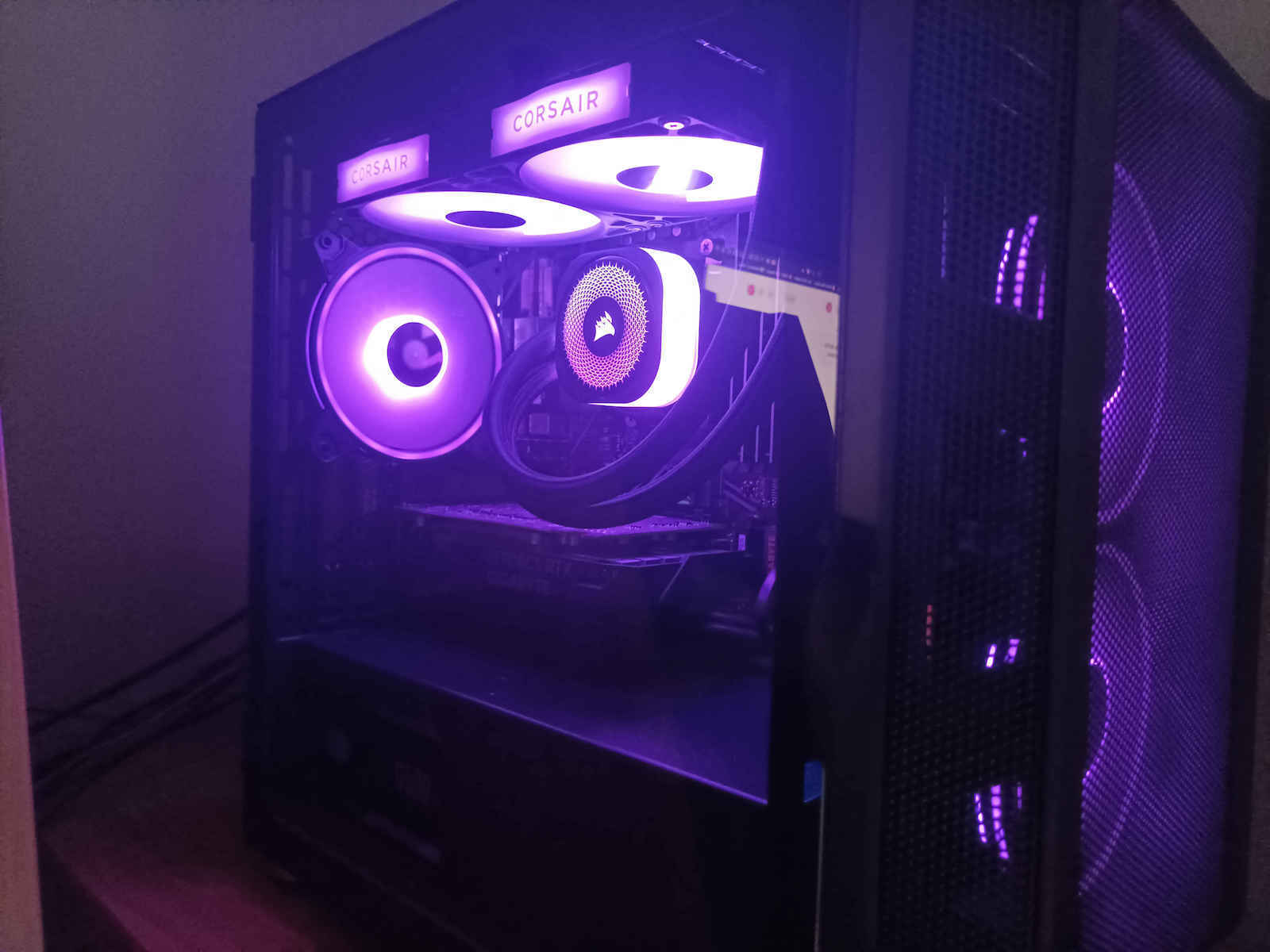 Corsair iCUE Link Titan 240 RX RGB Water Cooling AIO CPU with 2 Fans 120mm