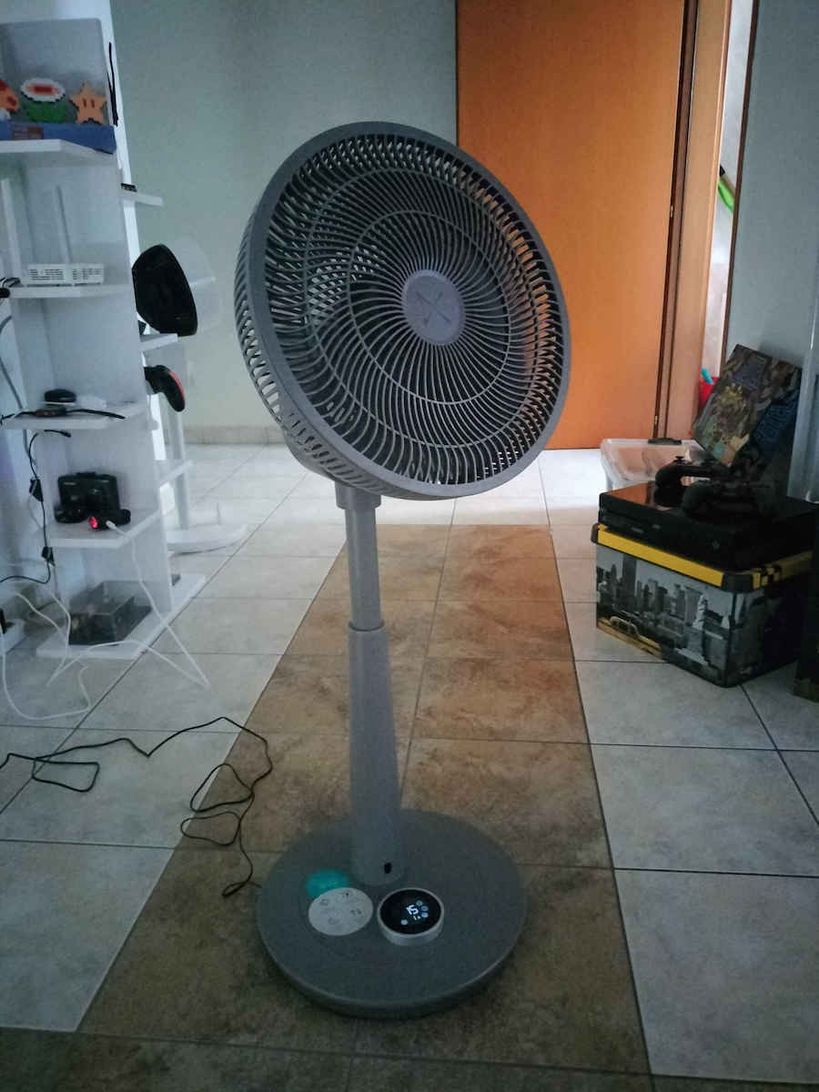 Duux DXCF27 Ventilator Sockel 19W Lüfterdurchmesser 34cm mit Fernbedienung Graues