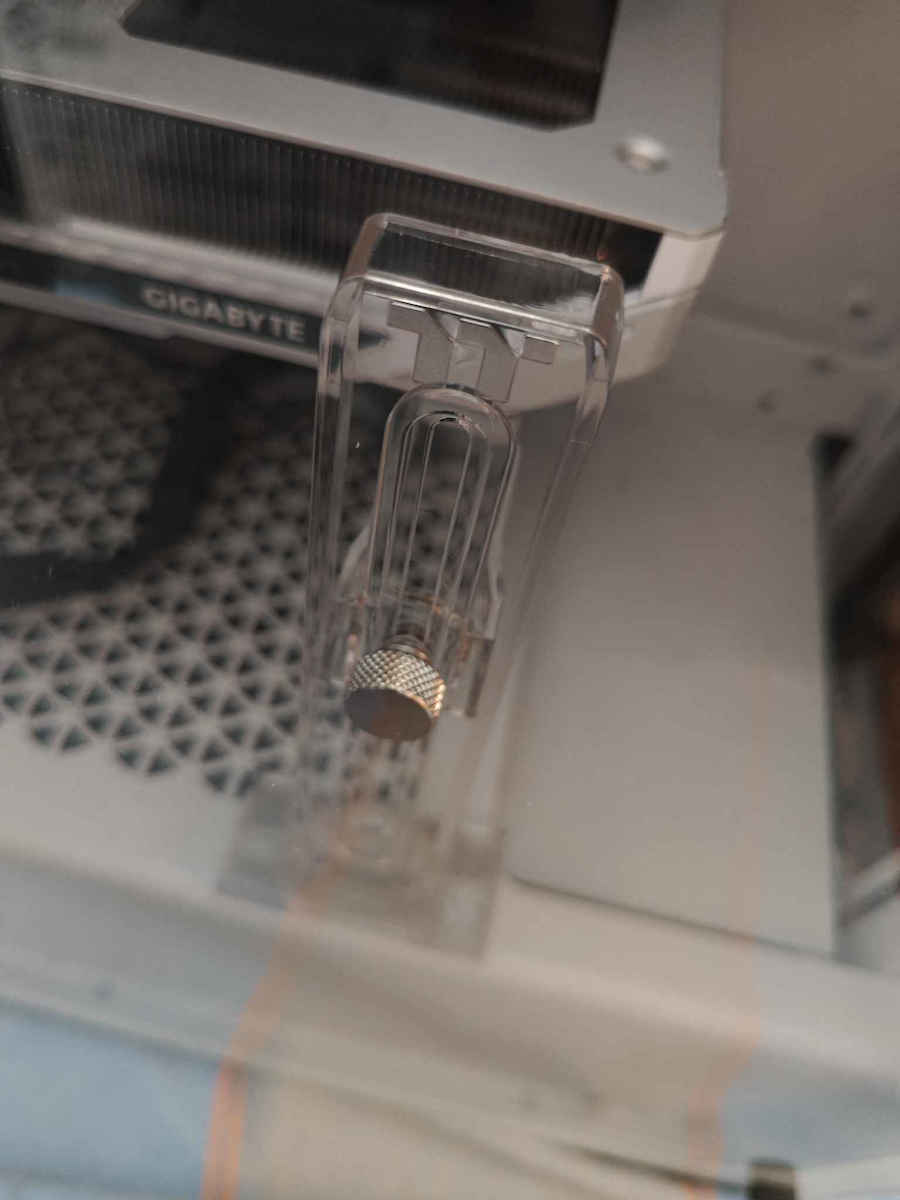 Thermaltake GPU Holder AC-068-OOONAN-A1