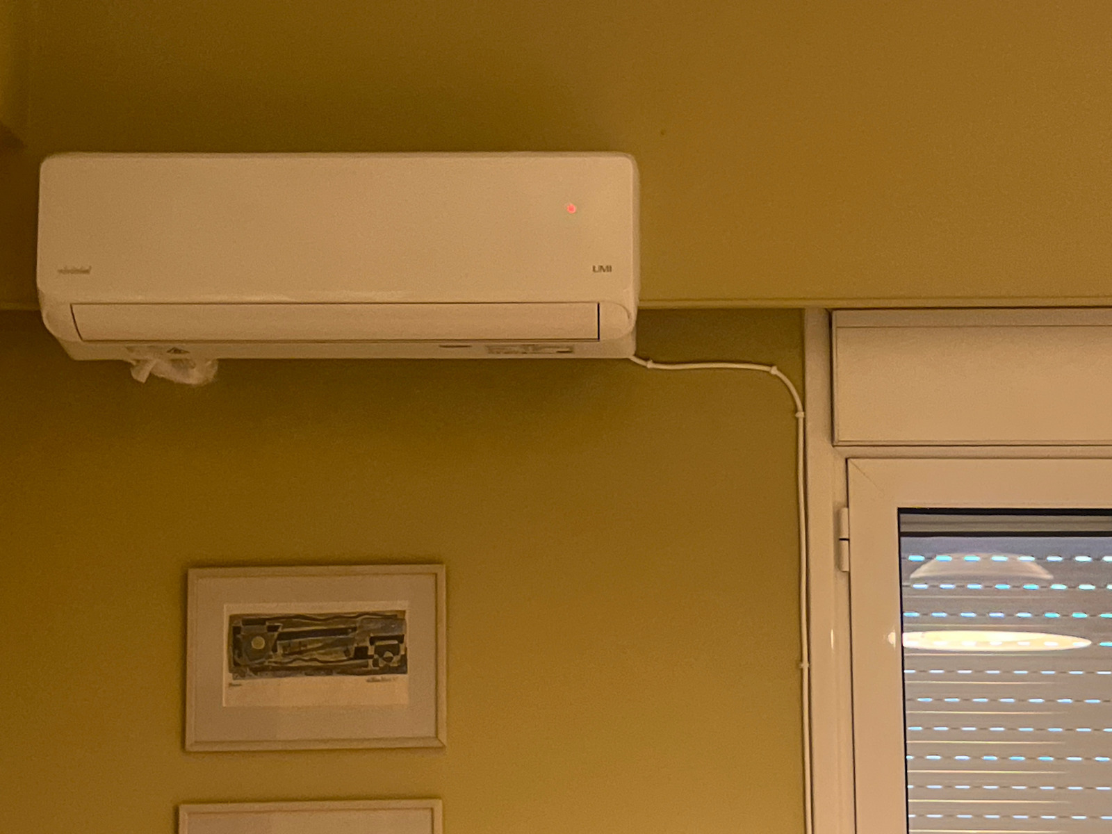 Toyotomi Umi Κλιματιστικό Inverter 9000 BTU A+++/A++ με WiFi και Ιονιστή