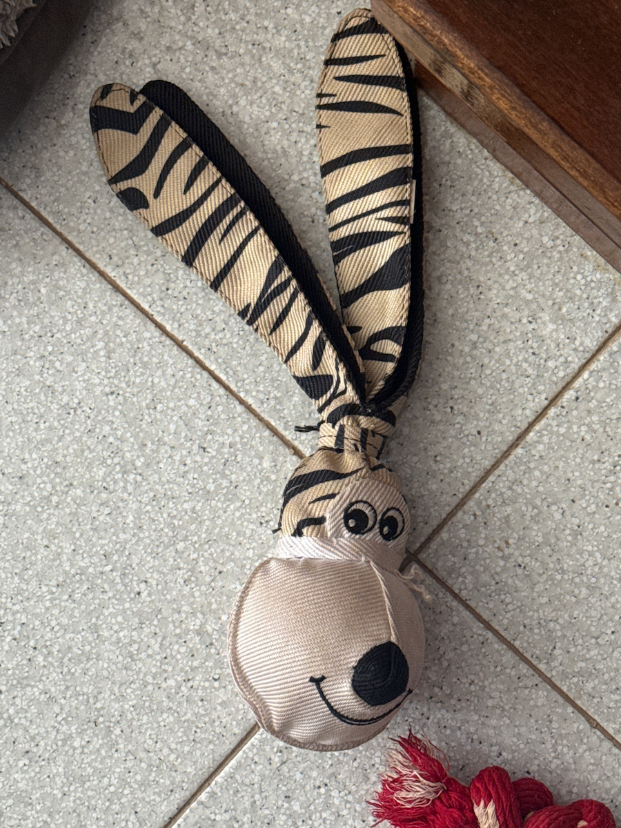 Kong Floppy Ears Training Dog Toy With Sound Small 25cm Brown 1 Piece