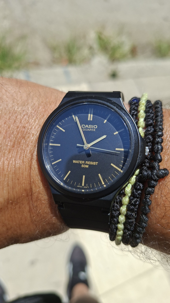 Casio Ανδρικό Ρολόι 48mm Μπαταρίας με Μαύρο Καουτσούκ Λουράκι