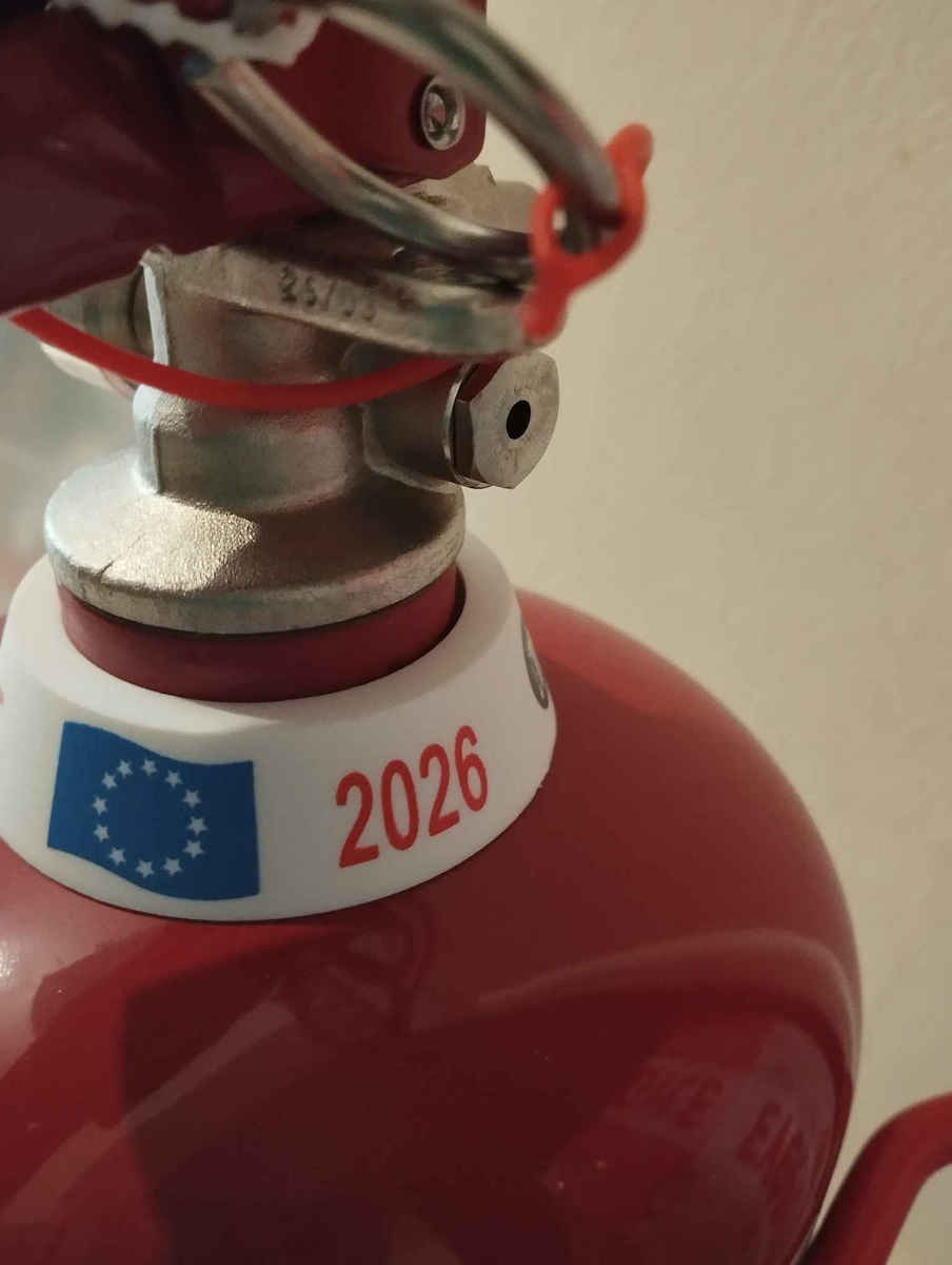 Mobiak Tragbar Trockenchemikalien 3kg mit Basis Metallisch