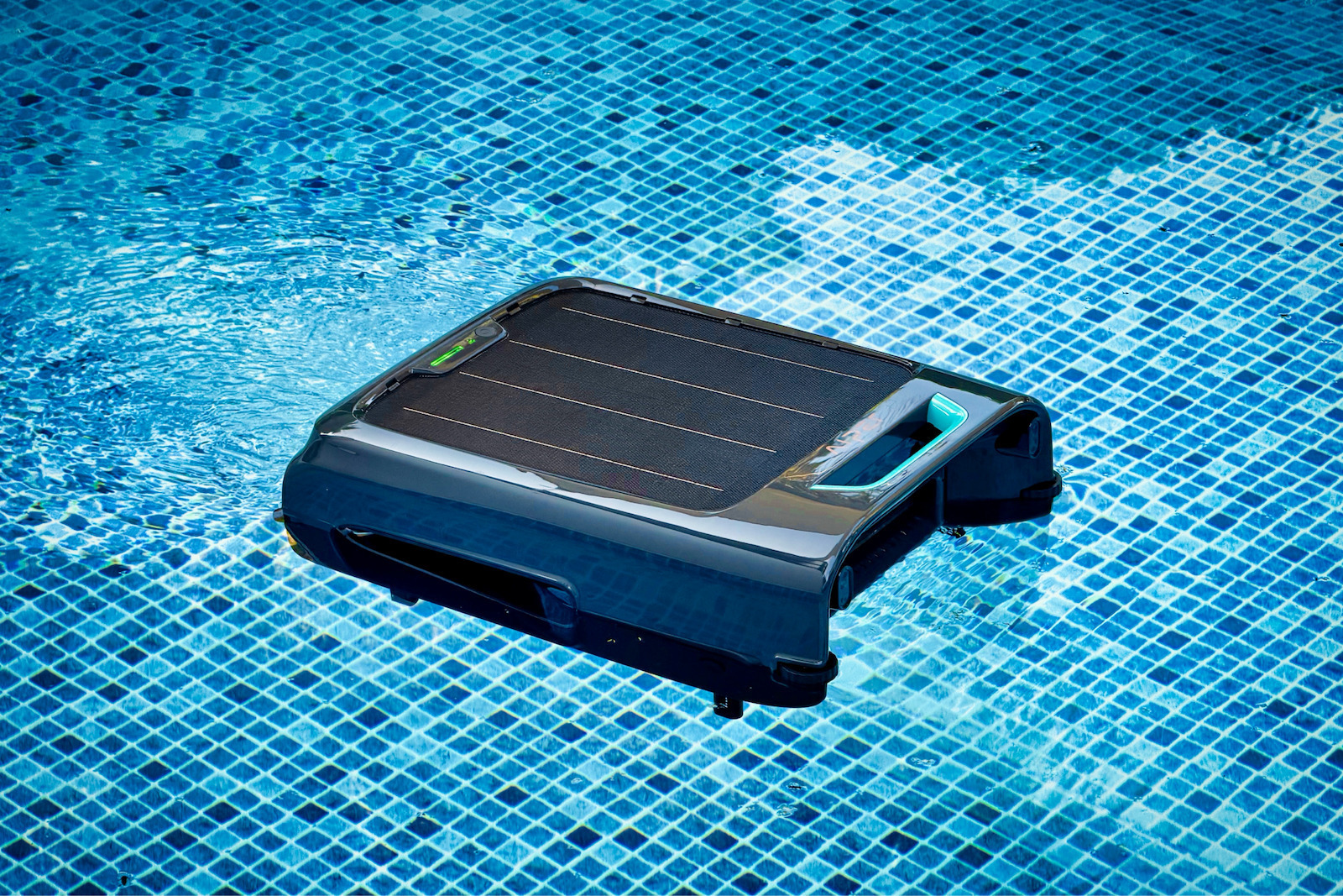 Aiper EcoSurfer S2 Wireless Robotic Pool Cleaner