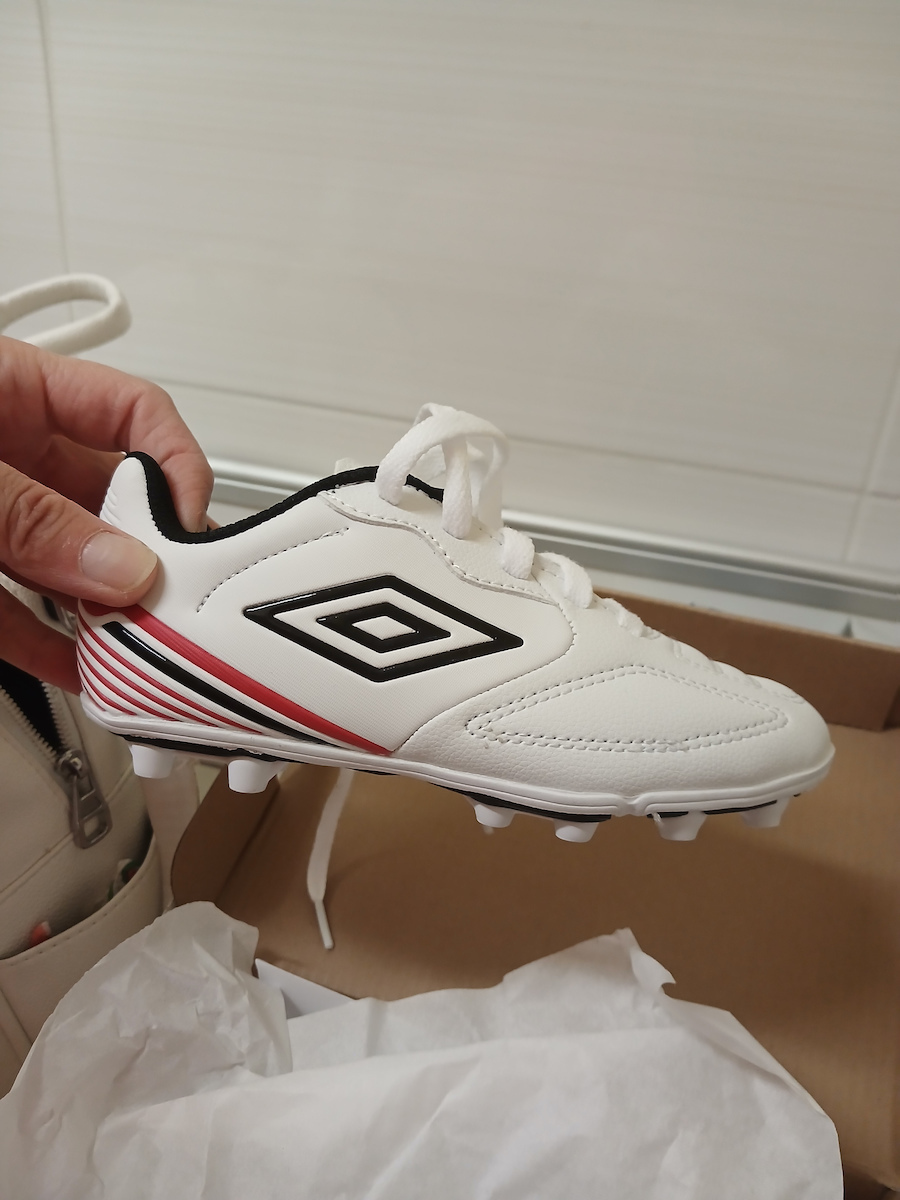 Classico Xiii Lt Hgr Kids Soccer Cleats And Shoes Molded White