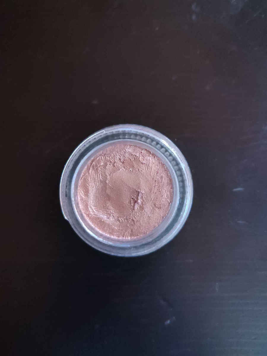 Essence Eyeshadow 01 Eye Shadow in Creamy Form 01 Rose 5gr