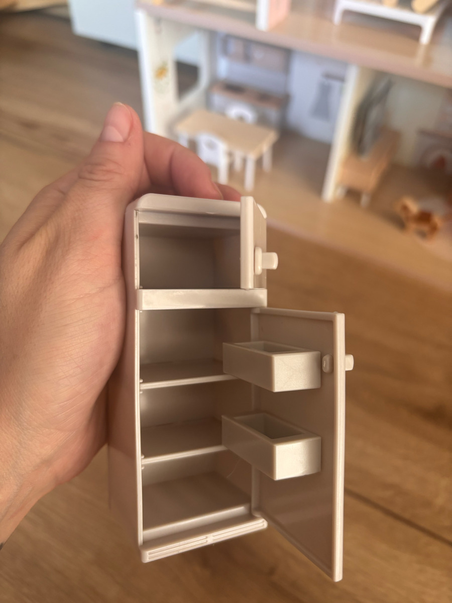 Luna Wooden Dollhouse