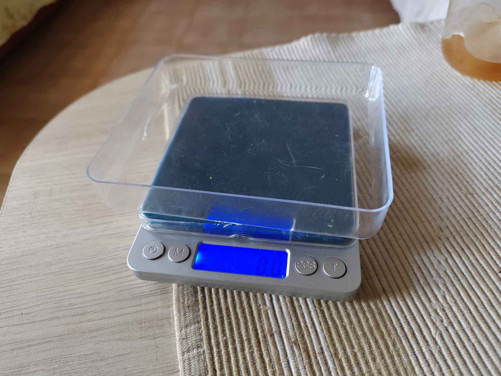 Telco Electronic Precision Commercial Scale with Weighing Capacity of 3kg and Division 0.1gr