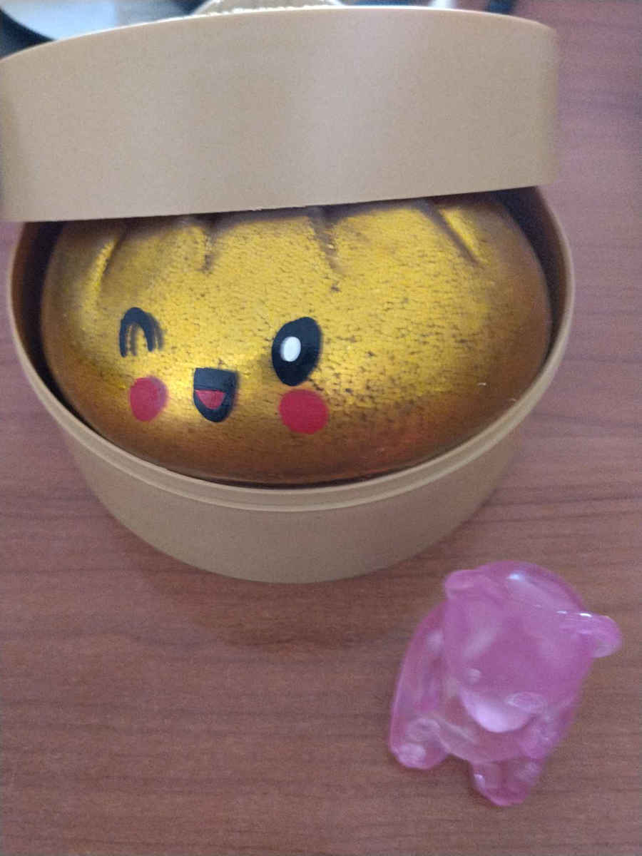 Taba World XL Glitter Dumpling Squishy 18cm