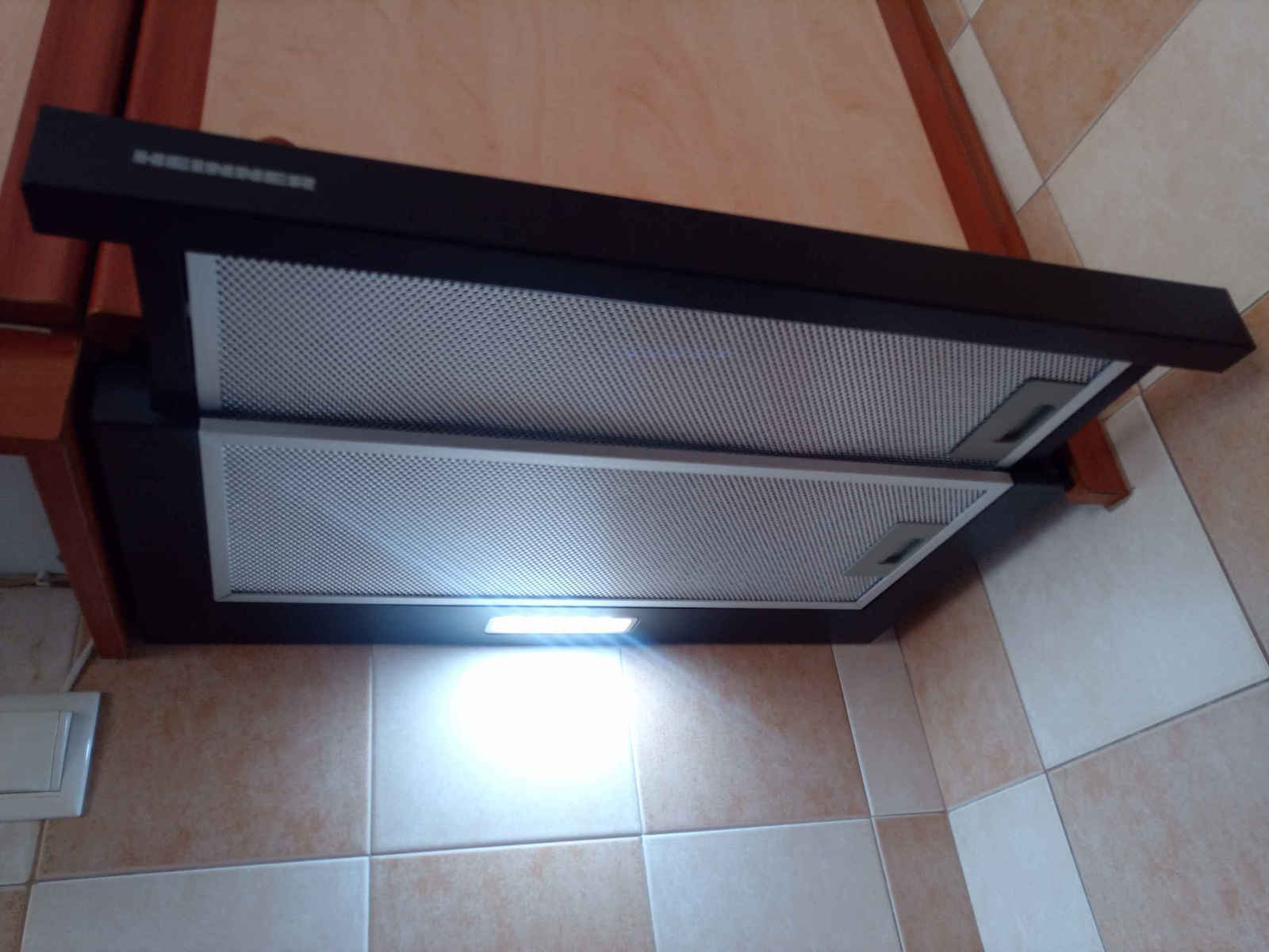 Heinner Hotă Telescopică 59.5cm Neagră