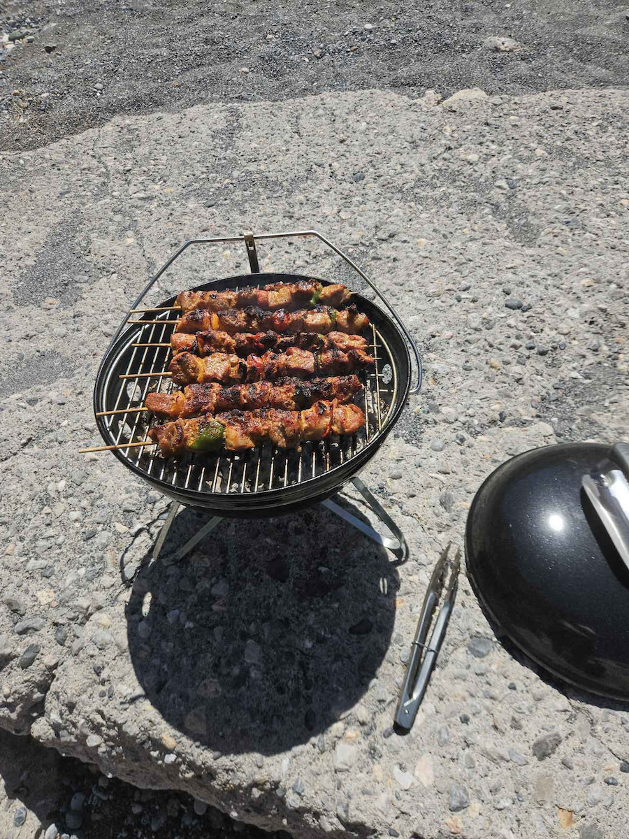 Weber Smokey Joe Ανοξείδωτη Φορητή Ψησταριά Κάρβουνου Kettle με Καπάκι και Θερμόμετρο 37x37εκ.