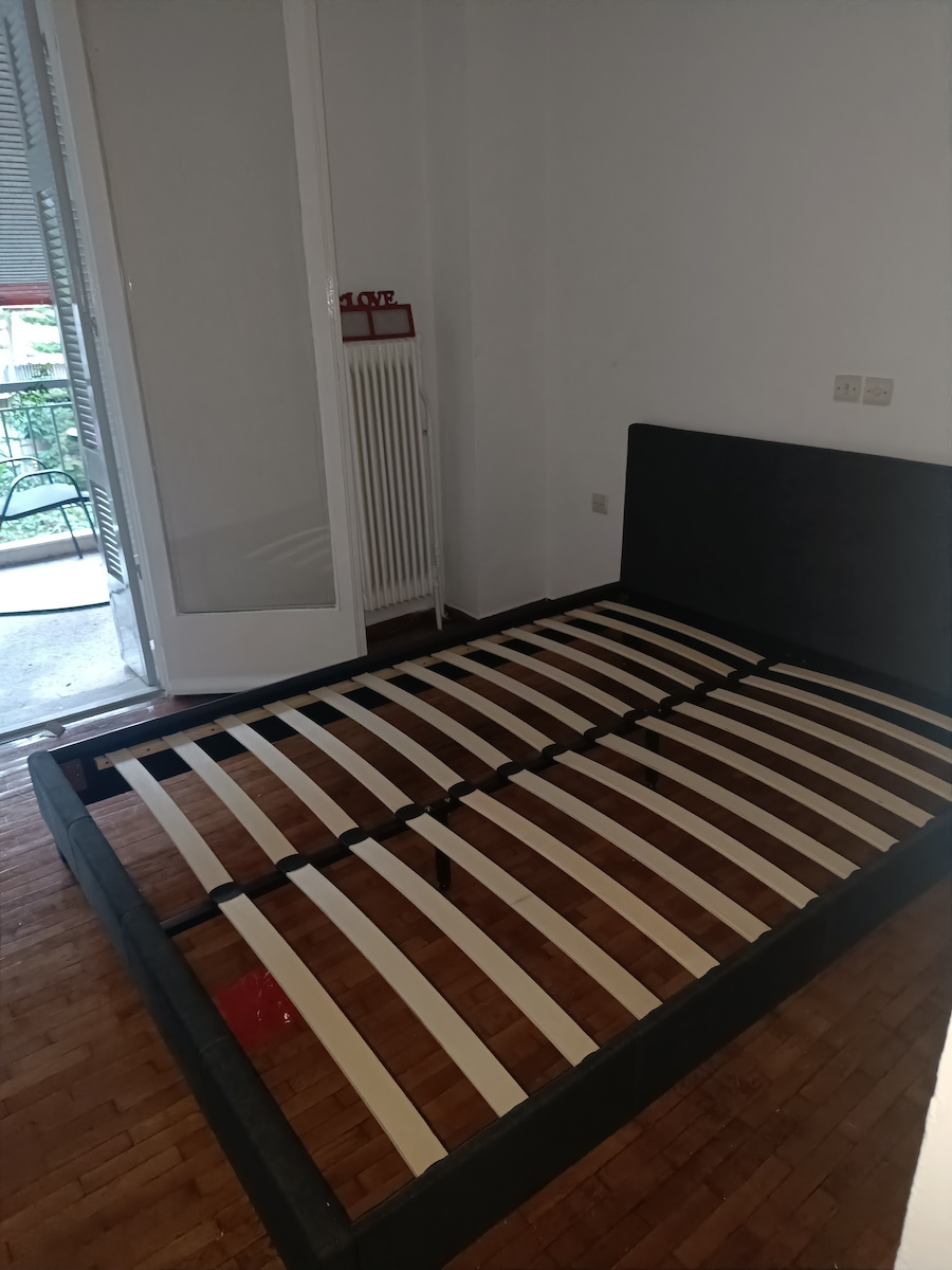 Flat Κρεβάτι Διπλό Επενδυμένο με Ύφασμα Ανθρακί με Τάβλες για Στρώμα 150x200cm