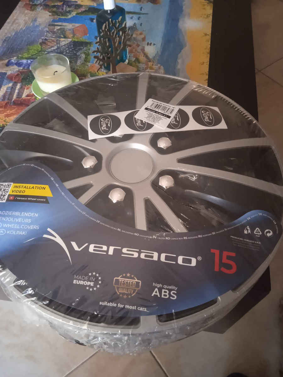 Versaco Car Hubcap Set Rapide NC with Ford Emblem 15" 4pcs Black