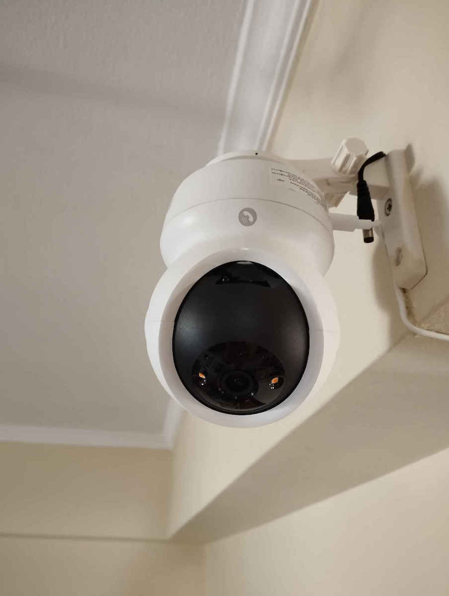 Ezviz H6c G1 IP Surveillance Camera Wi-Fi Full HD+ 5MP with Two-Way Communication and 4mm Lens