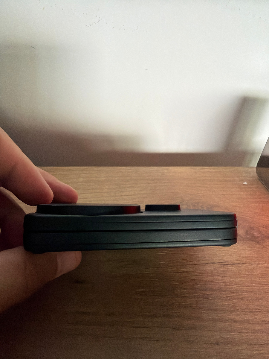 ESR Qi2 Wireless Charger 65W Black (CryoBoost Foldable 3-in-1)