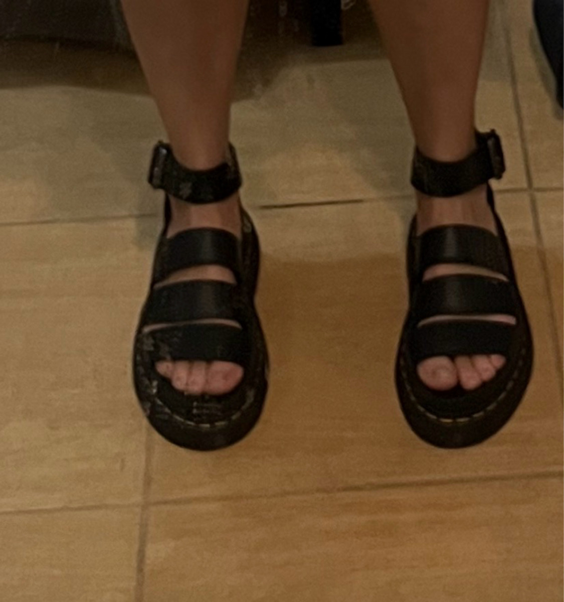 Clarissa II Quad Leder Flache Sandalen für Damen Schwarz