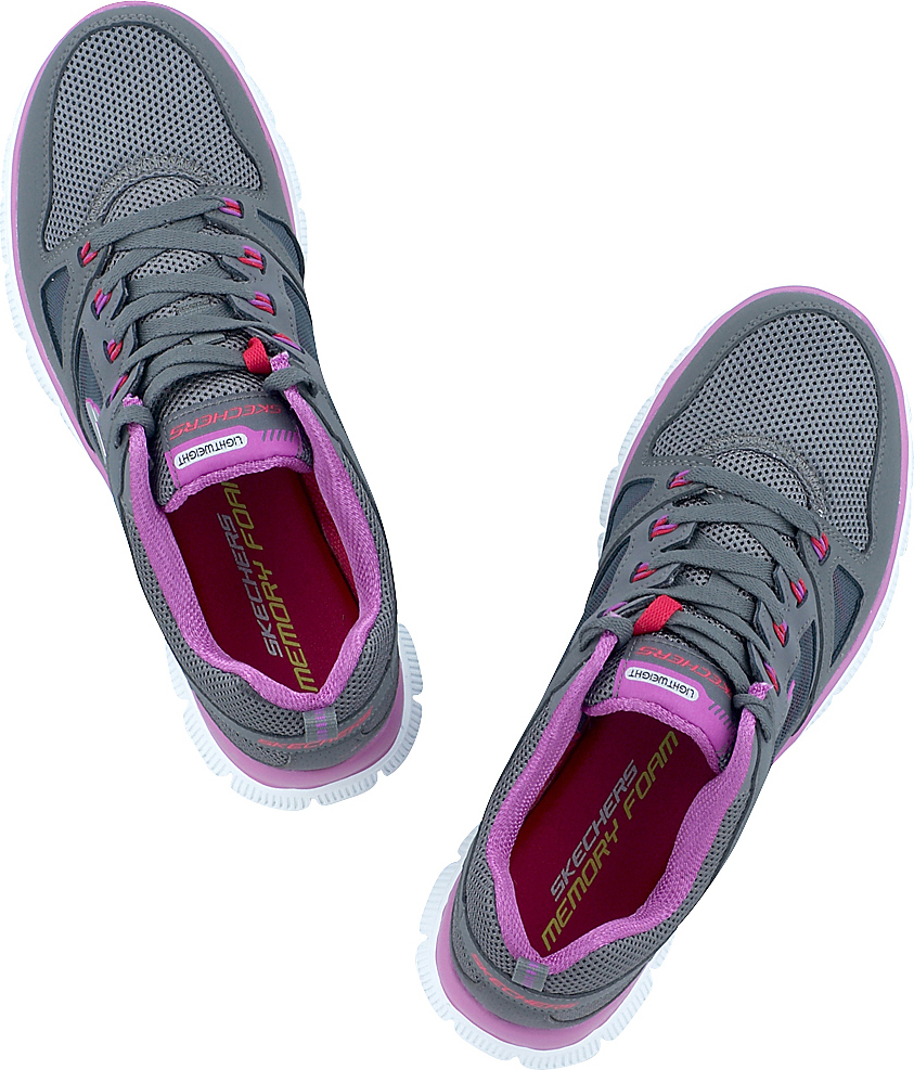 walk on clouds sneakers