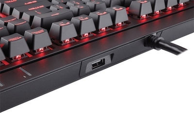 Corsair Strafe Mechanical Cherry Mx Гейминг Клавиатура с Cherry MX Red суичове и Подсветени клавиши Черен