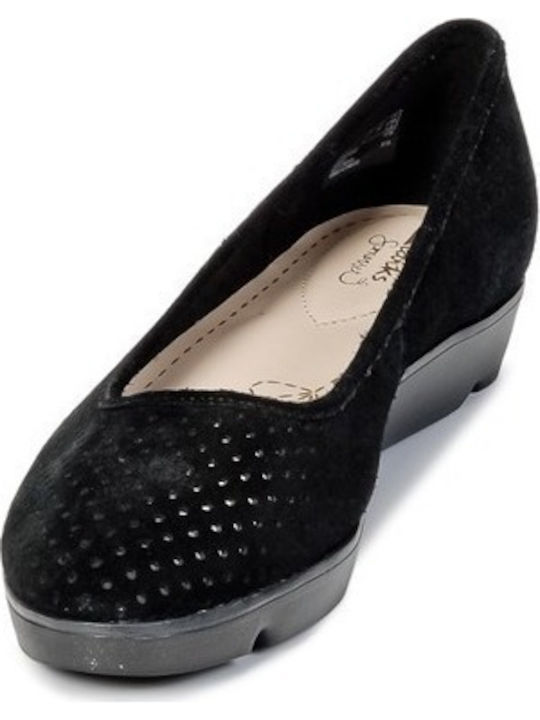 Clarks Clarks