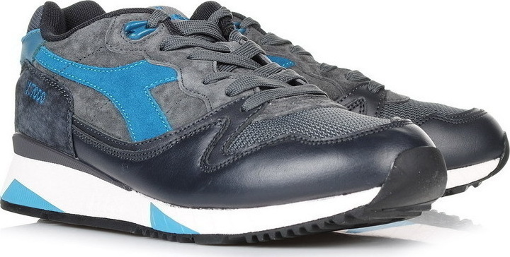 v7000 diadora