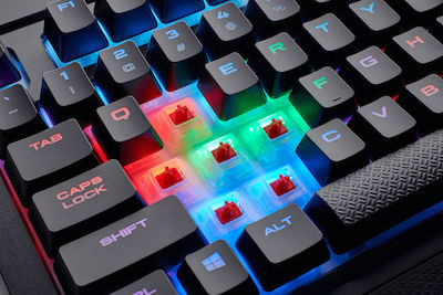Corsair K68 RGB Gaming Tastatură mecanică cu Cherry MX Red switch-uri și iluminare RGB (Engleză UK)
