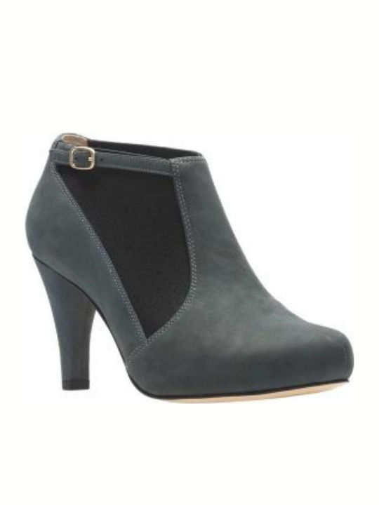 Clarks Clarks