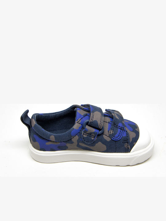 Clarks Clarks