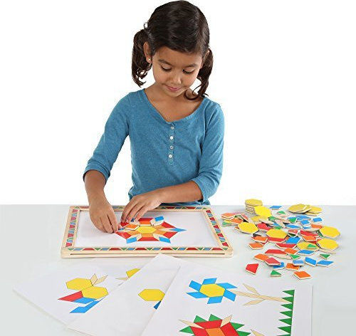 Melissa & Doug Magnetic Pattern Block Kit Tablă magnetică Față și spate 36.8x35.6cm