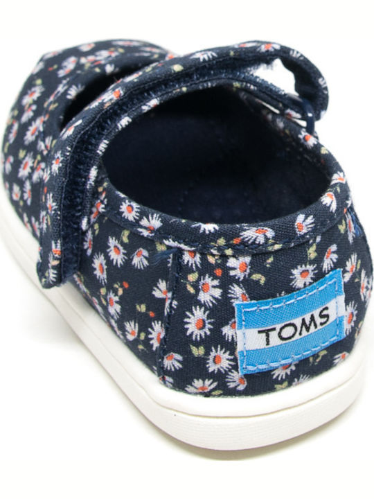 Toms