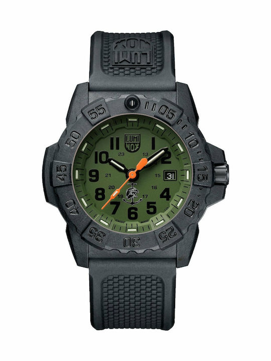 Luminox Men's Watch 45mm Battery with Green Rubber Strap