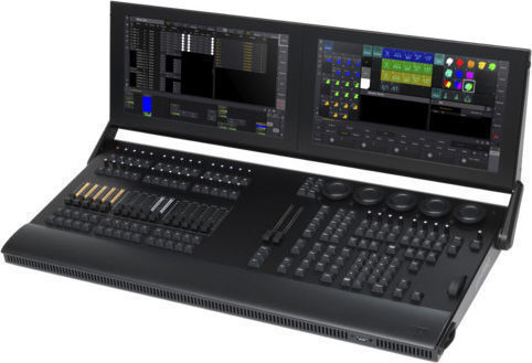 MA Lighting grandMA3 XT DMX Controller Lighting Console with 4096 Control Channels / 1 XLR Input and Connections USB (for PC) / Ethernet