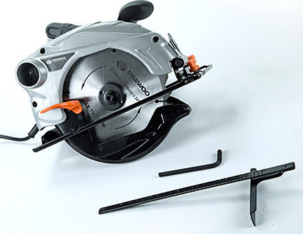 Daewoo DACS1800 Kreissäge mit Absaugsystem