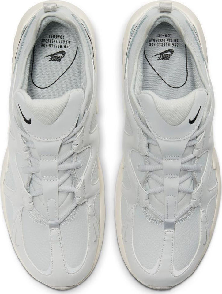 air max graviton on feet
