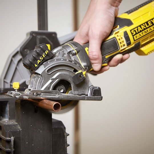 Stanley cu sistem de aspirare