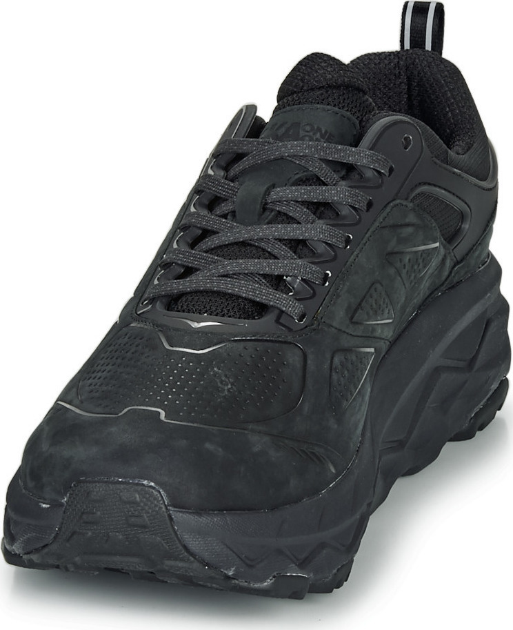hoka challenger low black