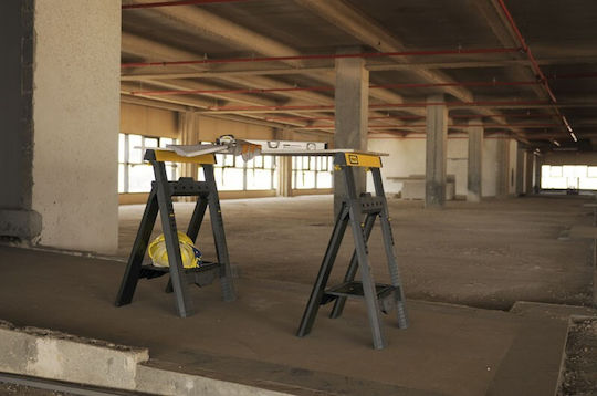 Stanley Plastic Painting Easel 360kg 2pcs