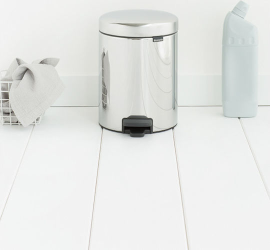 Brabantia 1126/21 Inox Bathroom Basket Soft Close 5lt Silver