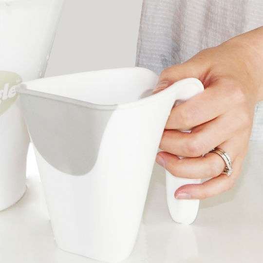 Shnuggle Shampoo Rinse Cup Beige