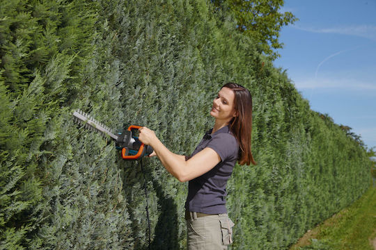 Gardena EasyCut Li-18/50 mit Klingenlänge 50cm