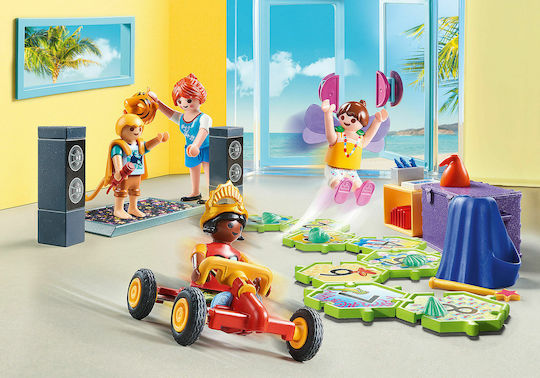 Playmobil Family Fun Kids Club για 4 ετών