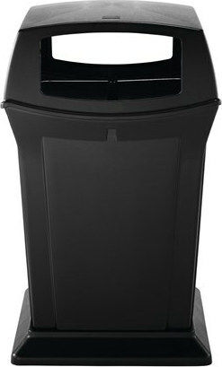 Rubbermaid Пластмасов Контейнер За отпадъци Ranger 170лт Черен