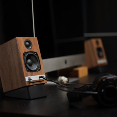 Audioengine HD3 Αυτοενισχυόμενα Ηχεία 2 Δρόμων με Wi-Fi & Bluetooth 15W (Ζεύγος) Καφέ