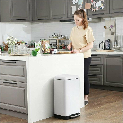 Songmics Soft-Close Waste Bin Metallic with Pedal White 30L