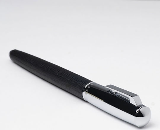 Boss Schreibfeder Schwarz mit Schwarz Tinte