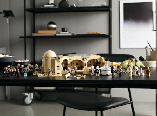 LEGO Star Wars Mos Eisley Cantina Pentru Vârsta 18+ 75290