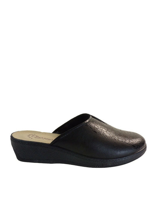 Bagiota Shoes 4005 Leather Women's Slipper In Black Colour